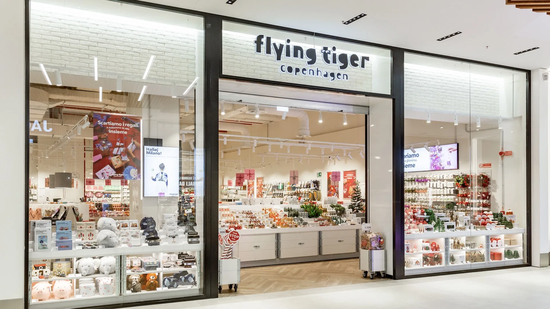 Flying Tiger Copenhagen in Downtown