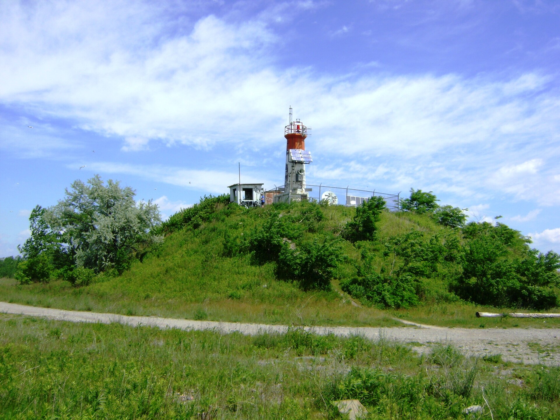 Leslie Street Spit and lighthouse at Tommy Thompson Park