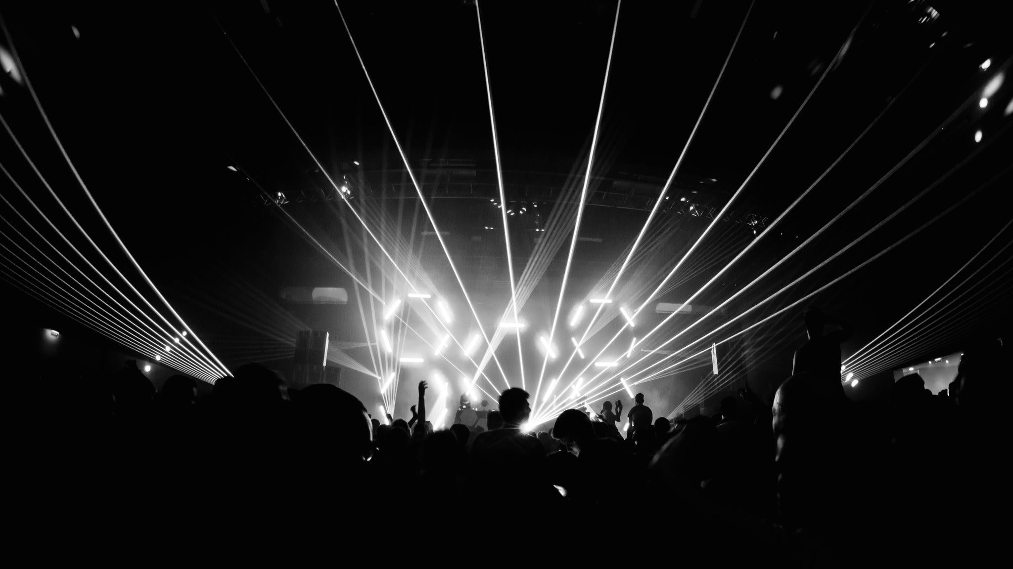 Broadway Rave event