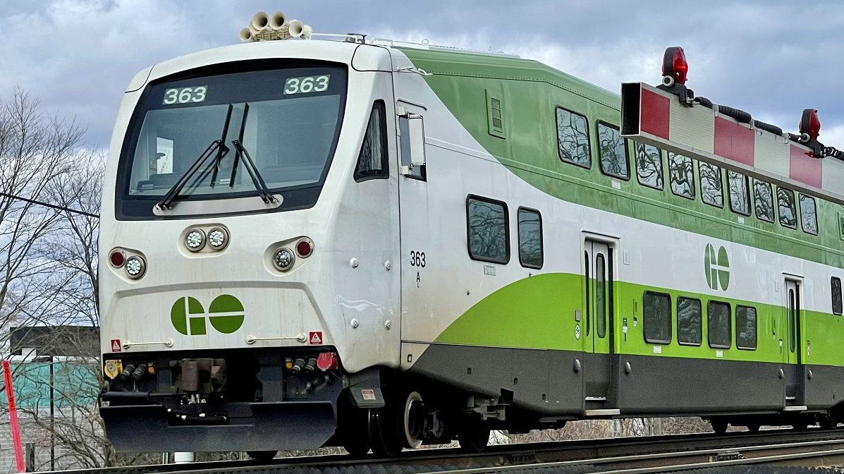 Passengers Stranded for Hours on a Stalled GO Train Just Outside Union Station