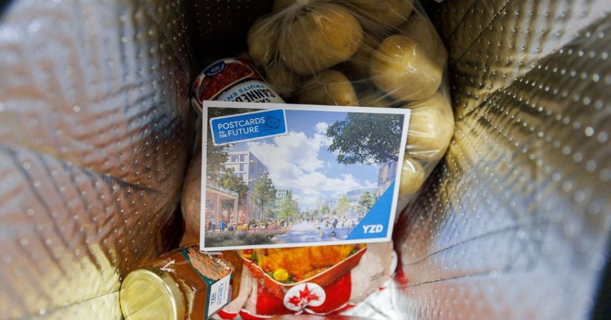 Hundreds of Free Thanksgiving Turkey Dinners Are Being Handed Out at Downsview Park