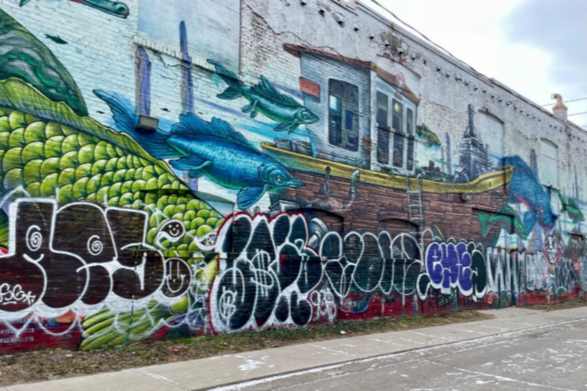 Graffiti-damaged Ossington mural could be restored by its original artist