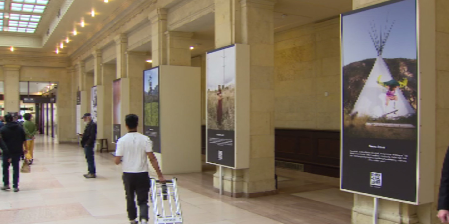 16 Canadian Photojournalists Take Over Union Station With 'Points of Departure'