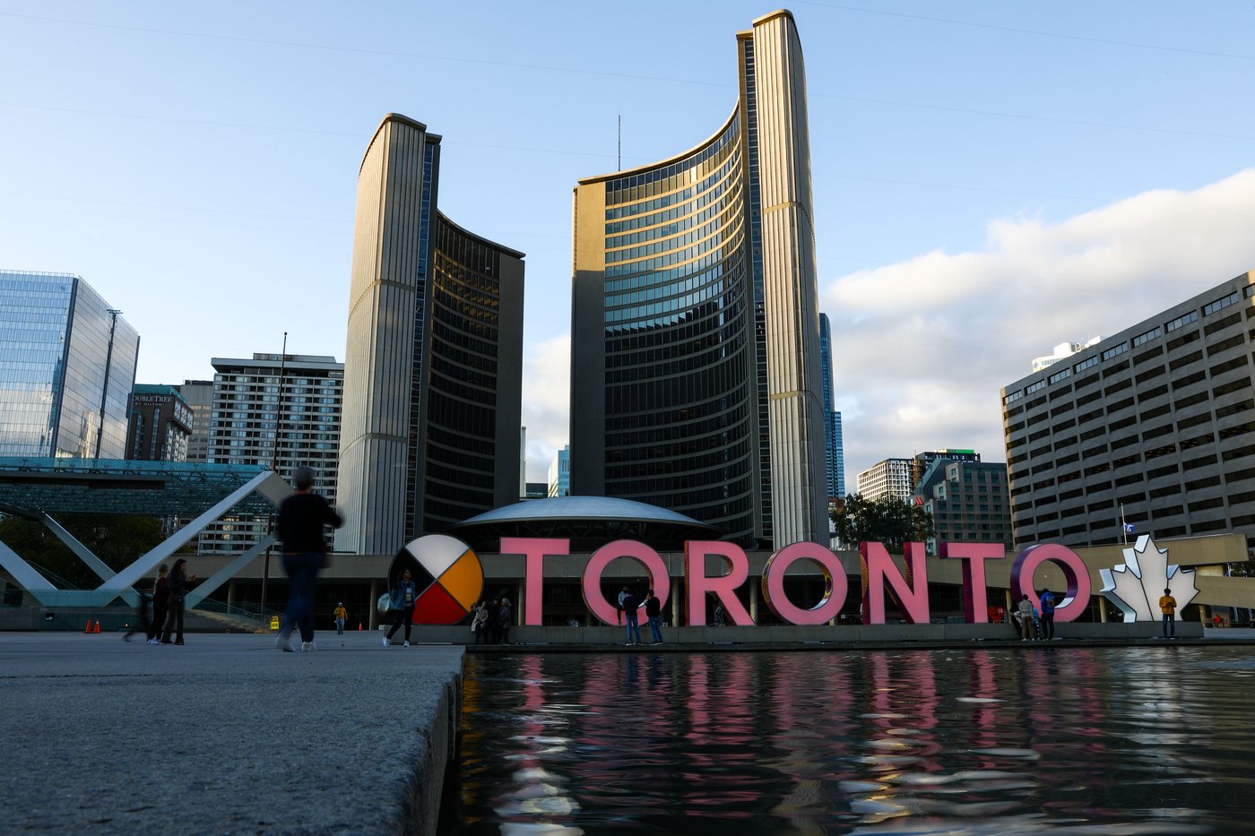 Two-thirds of Torontonians think the mayor and council are out of touch, poll finds