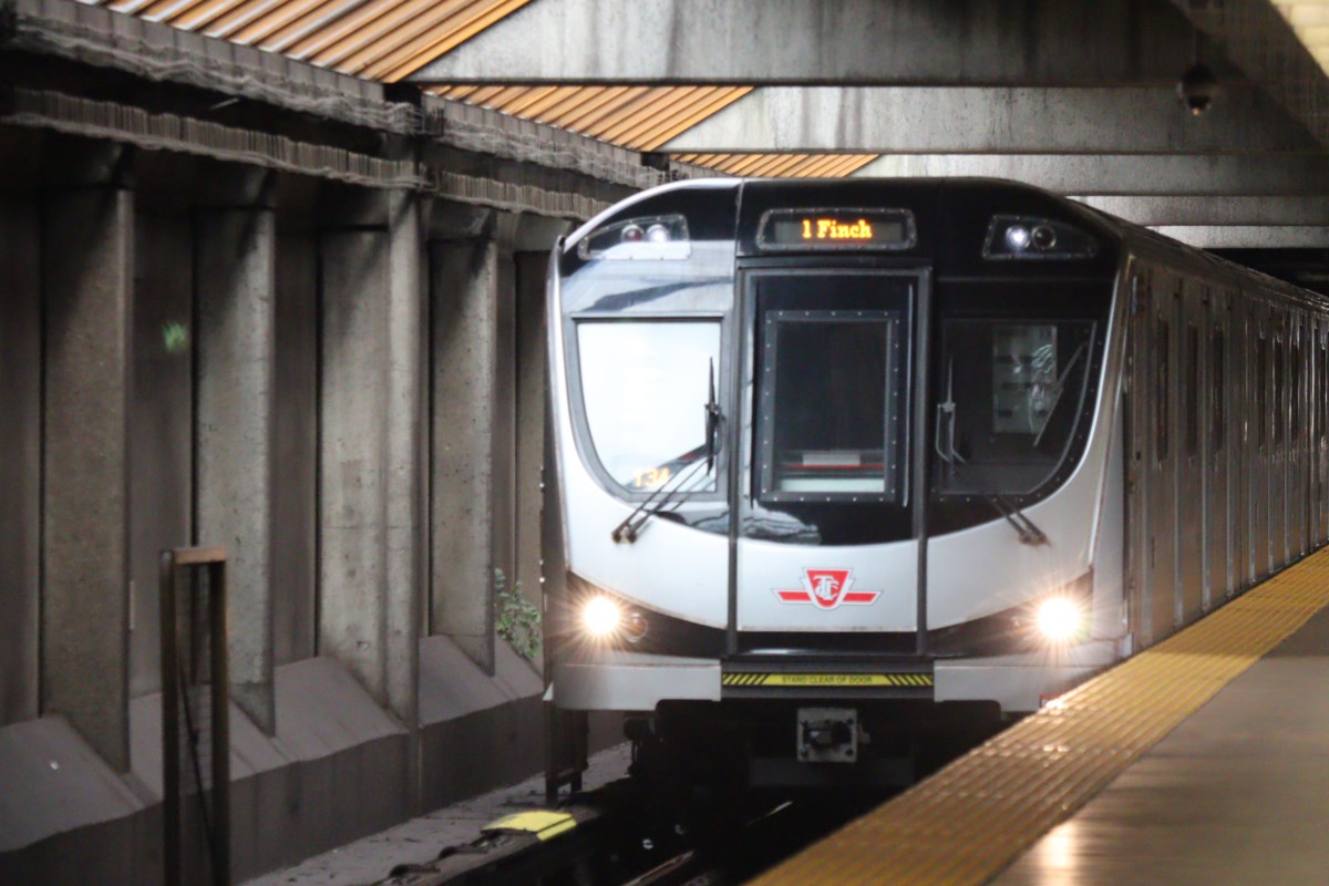 TTC Subway Sections on Lines 1 and 2 Closing Early This Week