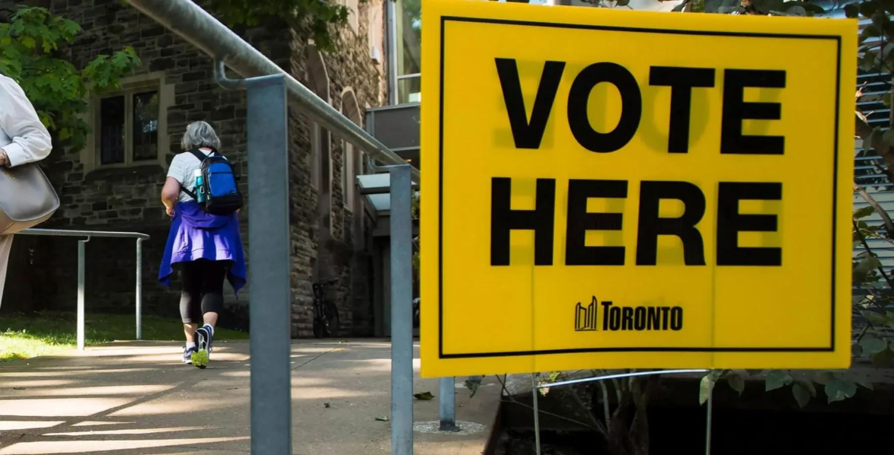 Toronto voters warned to double-check their ballot: there are two mayoral candidates named Chow