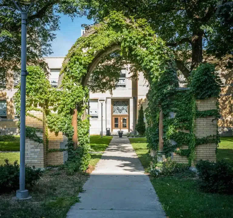 St. Michael's College School campus and building in Toronto